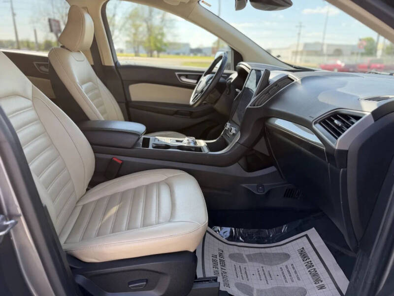 2024 Ford Edge