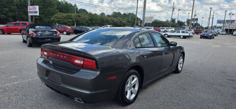 2013 Dodge Charger SE