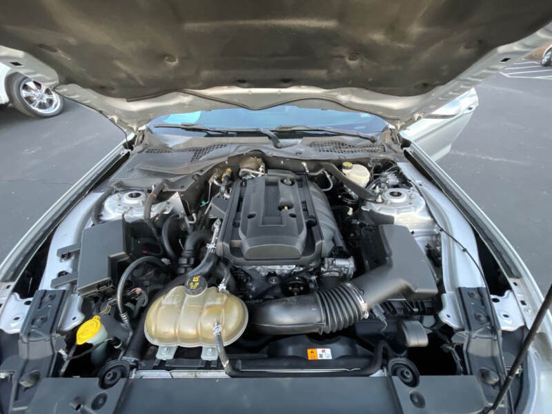 2016 Ford Mustang EcoBoost Premium