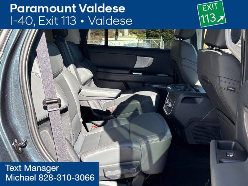 2025 Ford Expedition Active