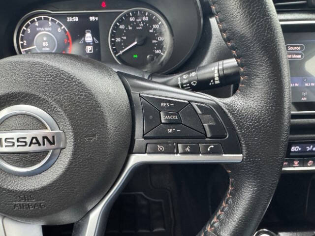 2020 Nissan Versa SR