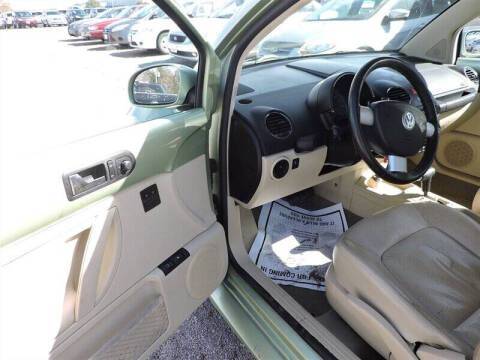 2006 Volkswagen New Beetle 2.5