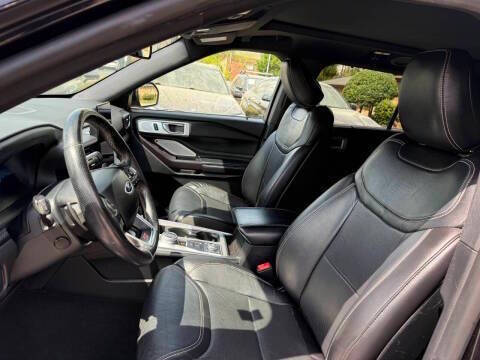 2020 Ford Explorer ST