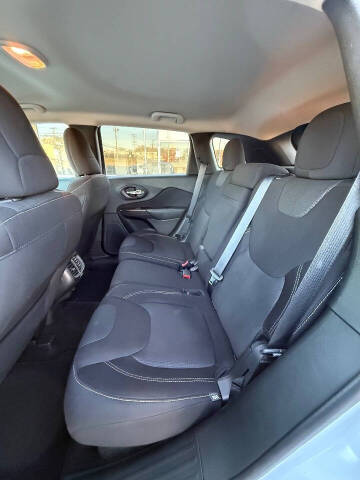 2017 Jeep Cherokee Latitude