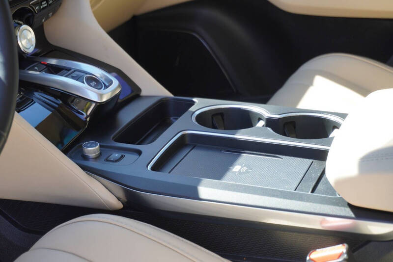 2025 Acura MDX w/Tech