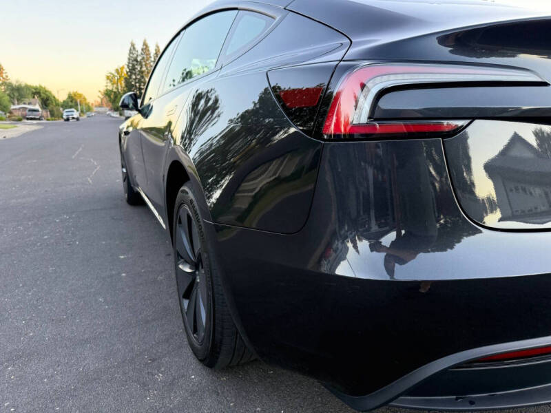 2025 Tesla Model 3 Long Range