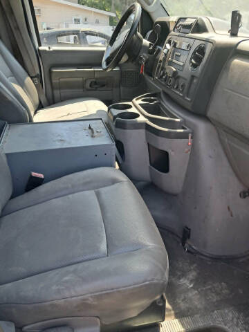 2012 Ford E-Series