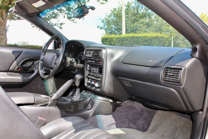 2000 Chevrolet Camaro