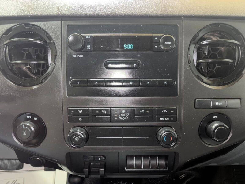 2012 Ford F-250 Super Duty XL