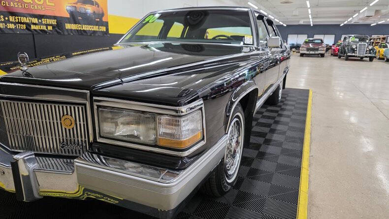 1990 Cadillac Brougham