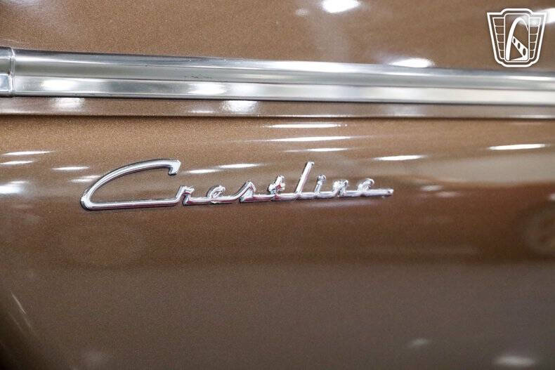 1954 Ford Crestline