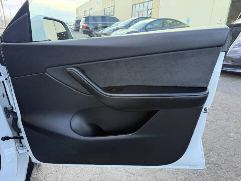 2020 Tesla Model Y Long Range