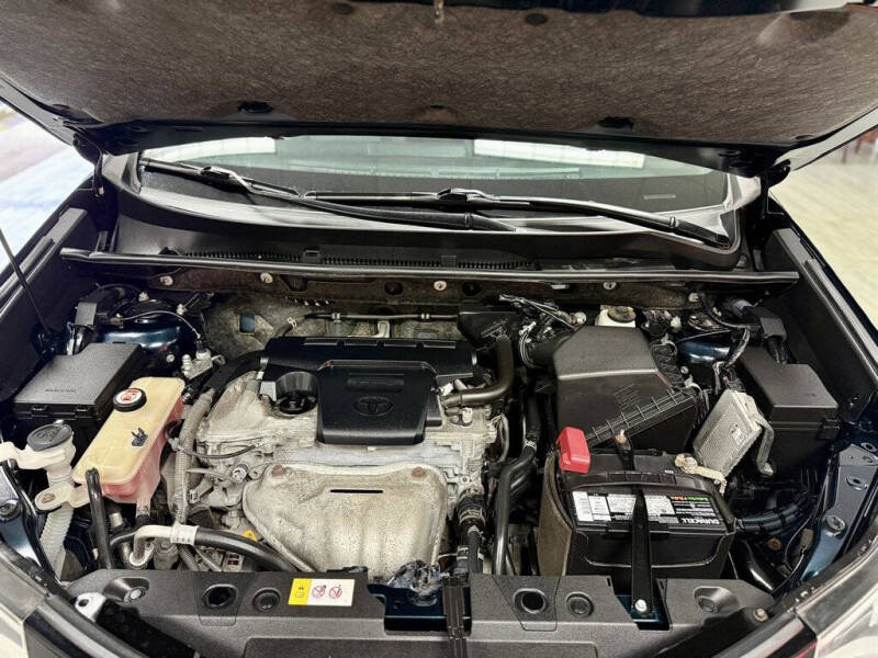 2017 Toyota RAV4 SE