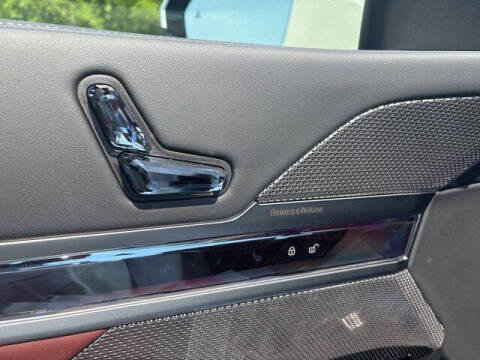 2025 BMW 7 Series 740i xDrive