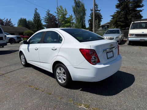 2013 Chevrolet Sonic LT Auto