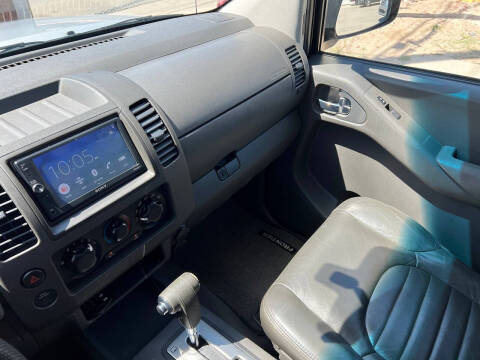 2007 Nissan Frontier LE