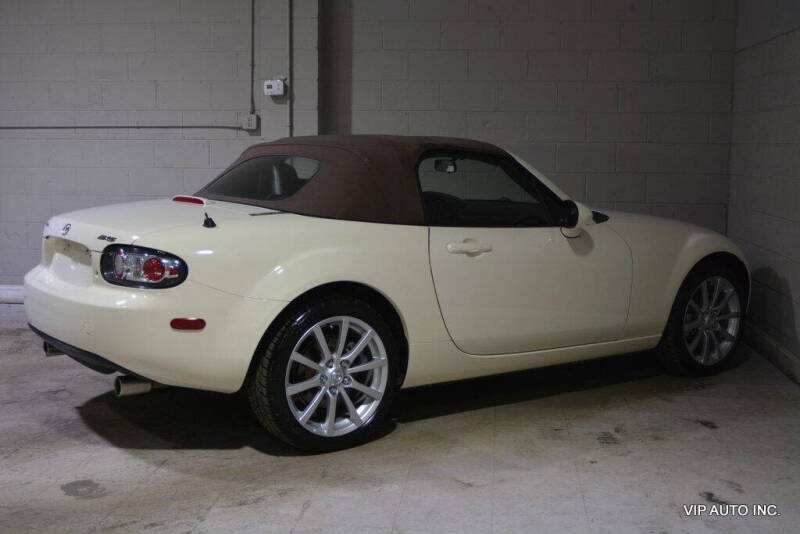 2006 Mazda MX-5 Miata