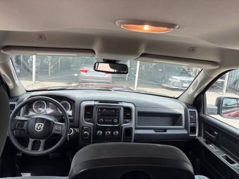 2018 RAM 1500 Express