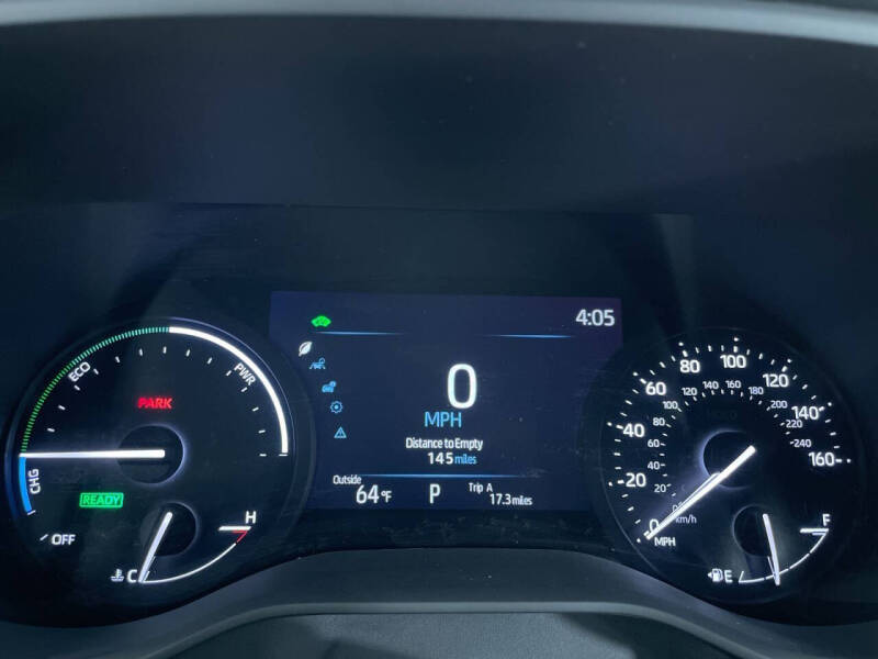 2025 Toyota Sienna LE 8-Passenger