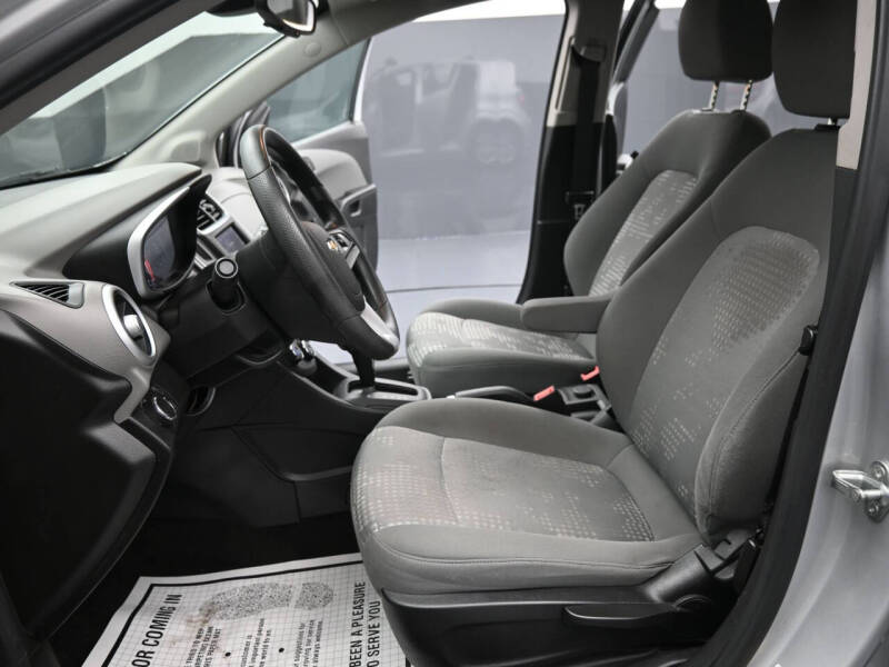 2020 Chevrolet Sonic LT