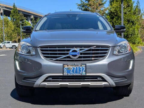 2017 Volvo XC60 T6 Dynamic