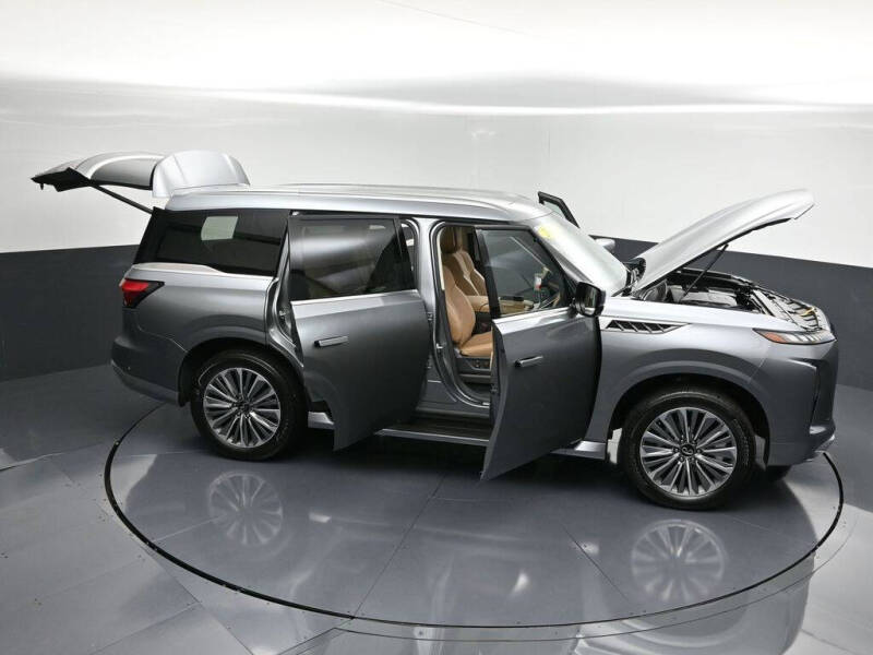 2025 Infiniti QX80 Sensory