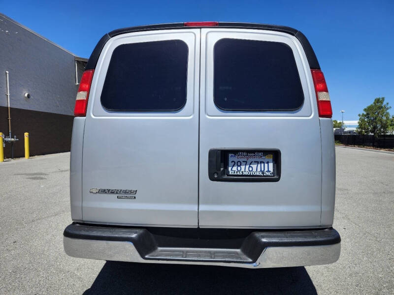 2011 Chevrolet Express 1500