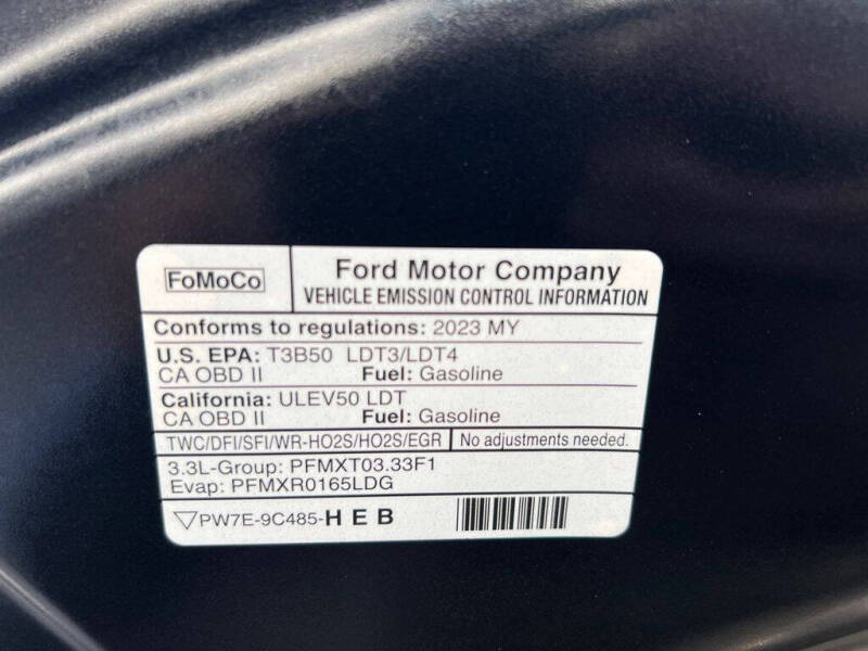 2023 Ford Explorer Hybrid Platinum