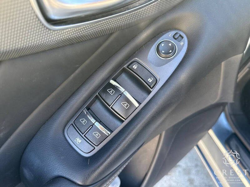 2017 Infiniti Q50 3.0T Signature Edition