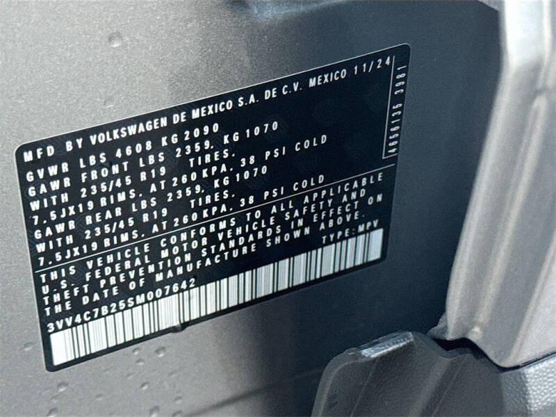 2025 Volkswagen Taos SEL 4Motion