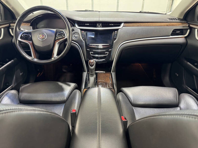2013 Cadillac XTS Premium Collection