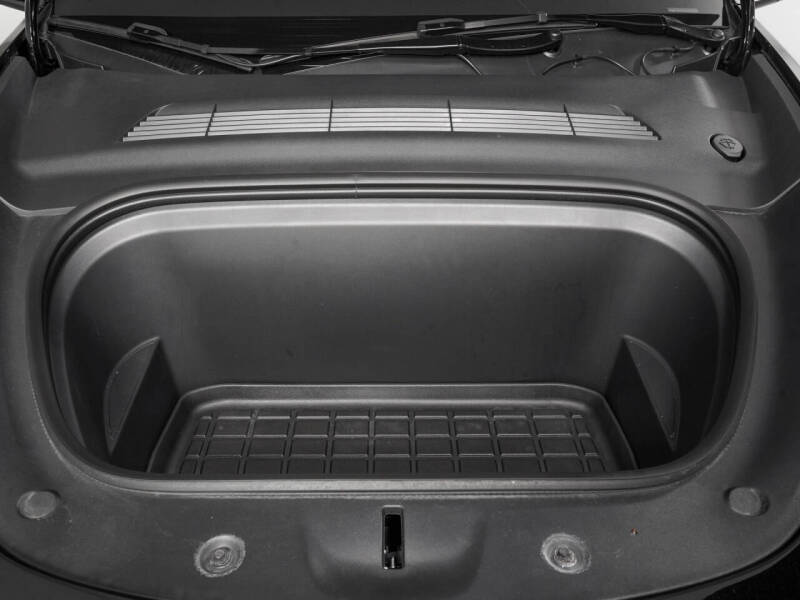 2024 Tesla Model Y Performance