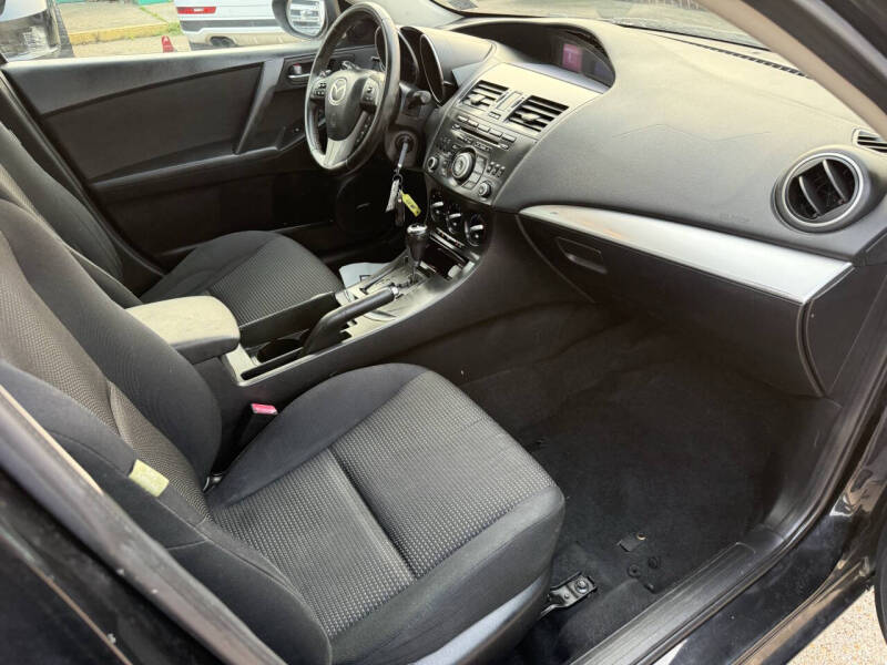 2012 Mazda MAZDA3 i Touring