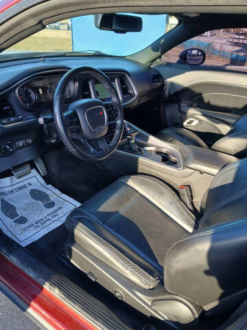 2017 Dodge Challenger R/T Plus