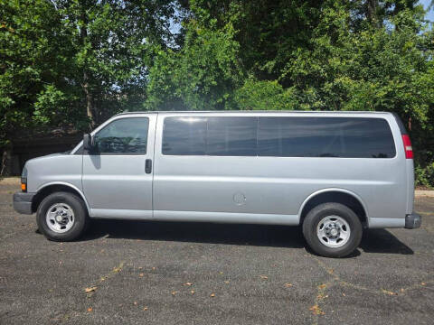 2016 Chevrolet Express LT 3500