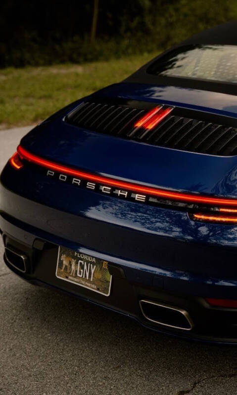 2021 Porsche 911 Carrera