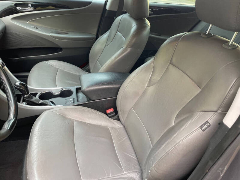 2011 Hyundai Sonata SE