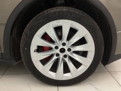 2016 Tesla Model X P90D