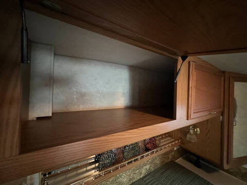 2000 Winnebago Adventurer