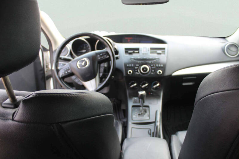 2012 Mazda MAZDA3 i Grand Touring