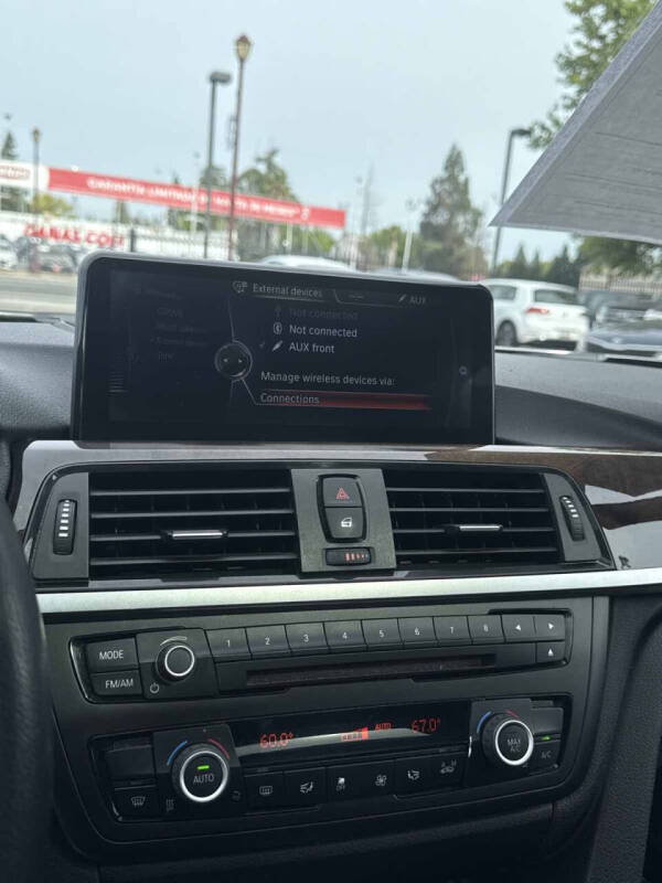 2015 BMW 3 Series 328i