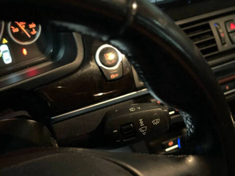 2015 BMW 5 Series 528i