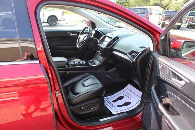 2019 Ford Edge Titanium
