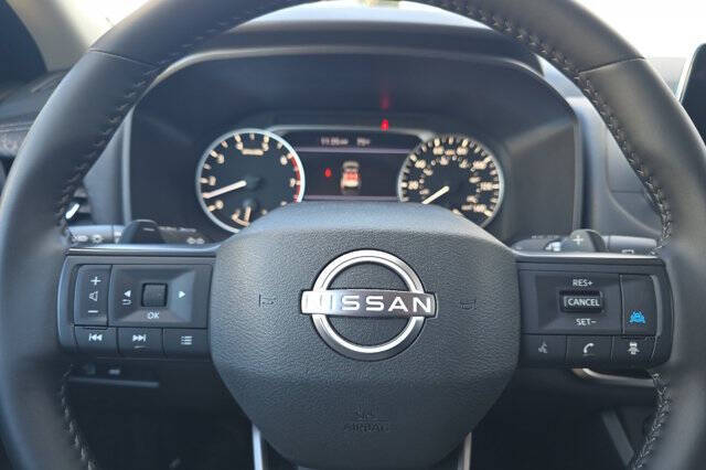 2025 Nissan Rogue SV