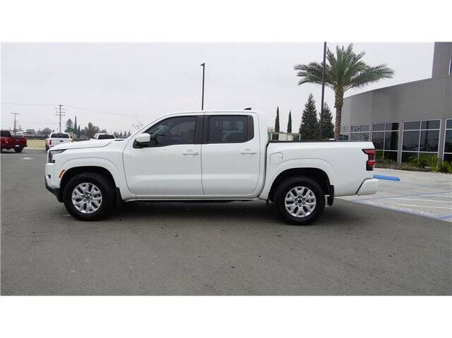 2022 Nissan Frontier SV