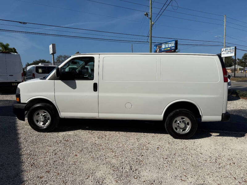 2019 Chevrolet Express 2500