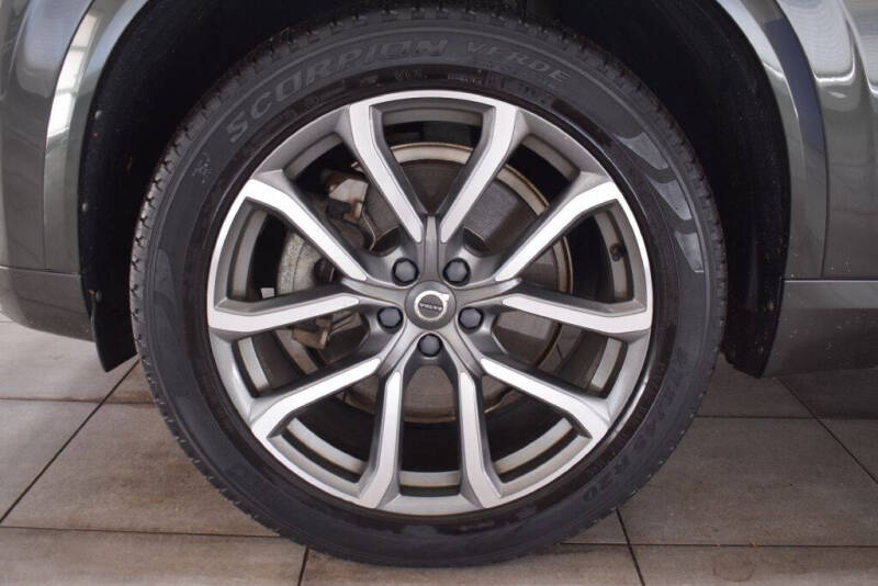 2018 Volvo XC90 T5 Momentum 7-Passenger