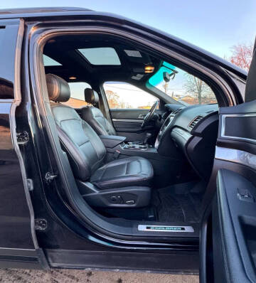 2016 Ford Explorer Sport