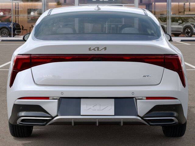 2026 Kia K5