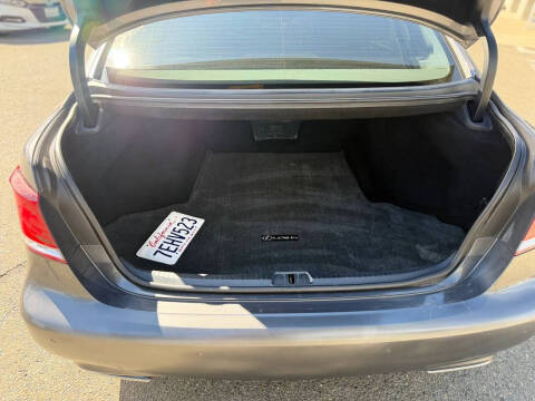 2014 Lexus LS 460